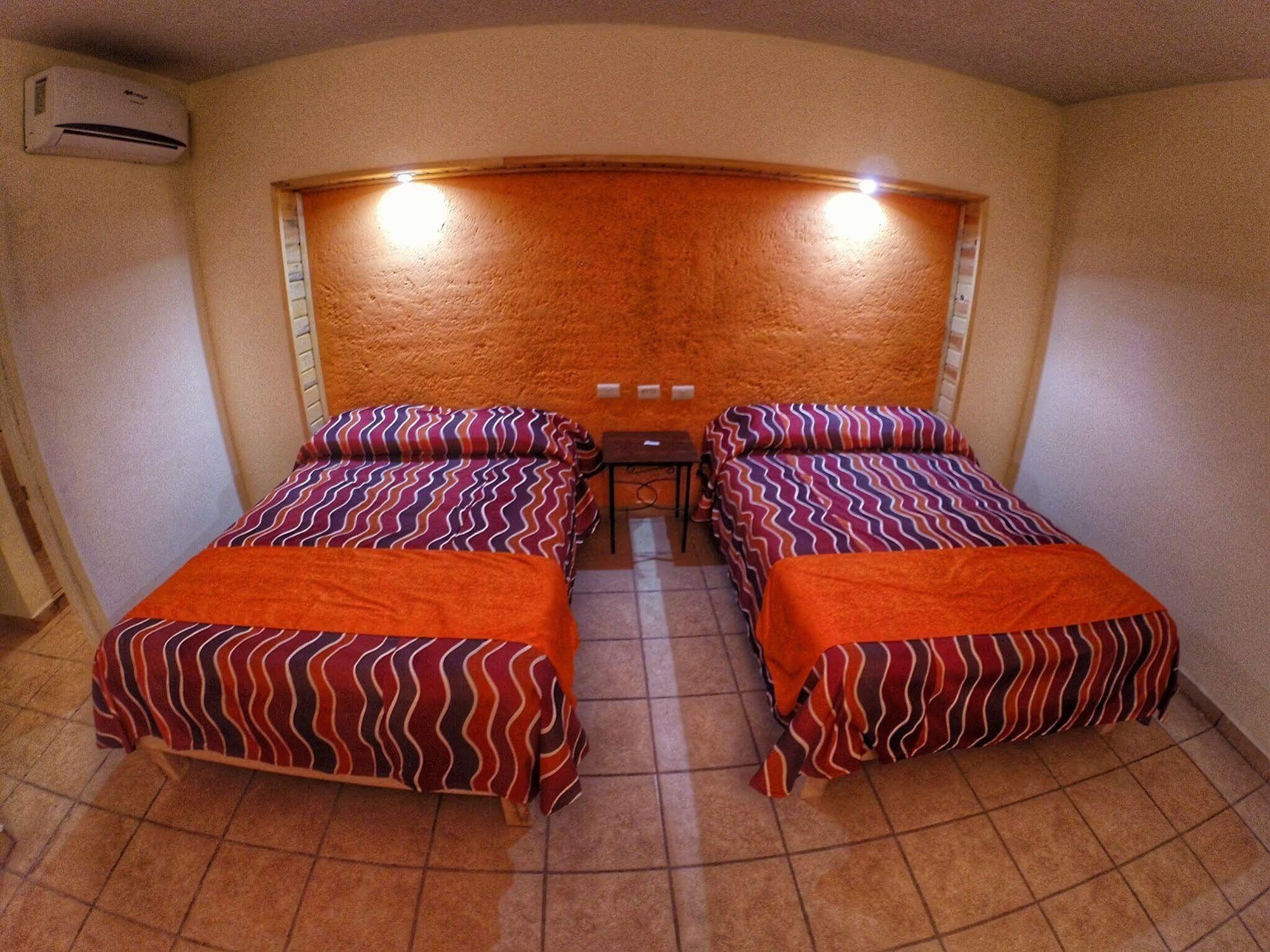 Villa Santa Cruz Креэль Экстерьер фото